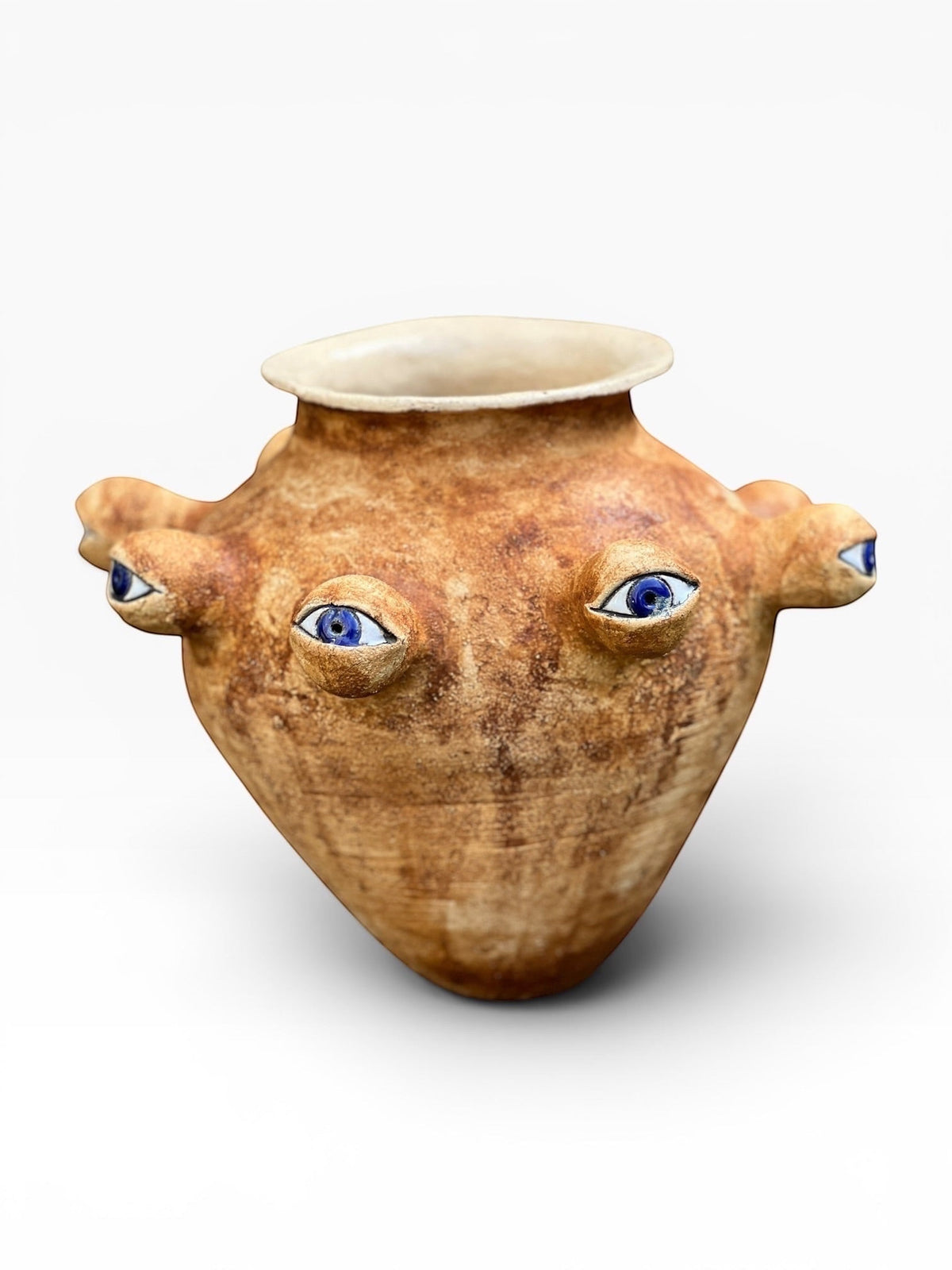 Керамічна ваза ручного ліплення «Всевидюче око»